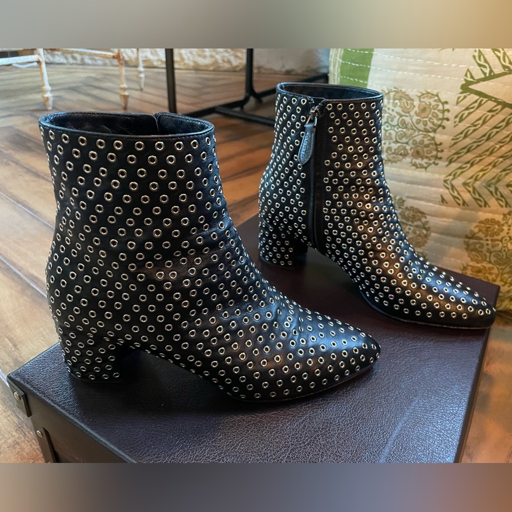 Gorgeous Grommet Studded Alaia Black Leather Boots (37) - Picture 2 of 9